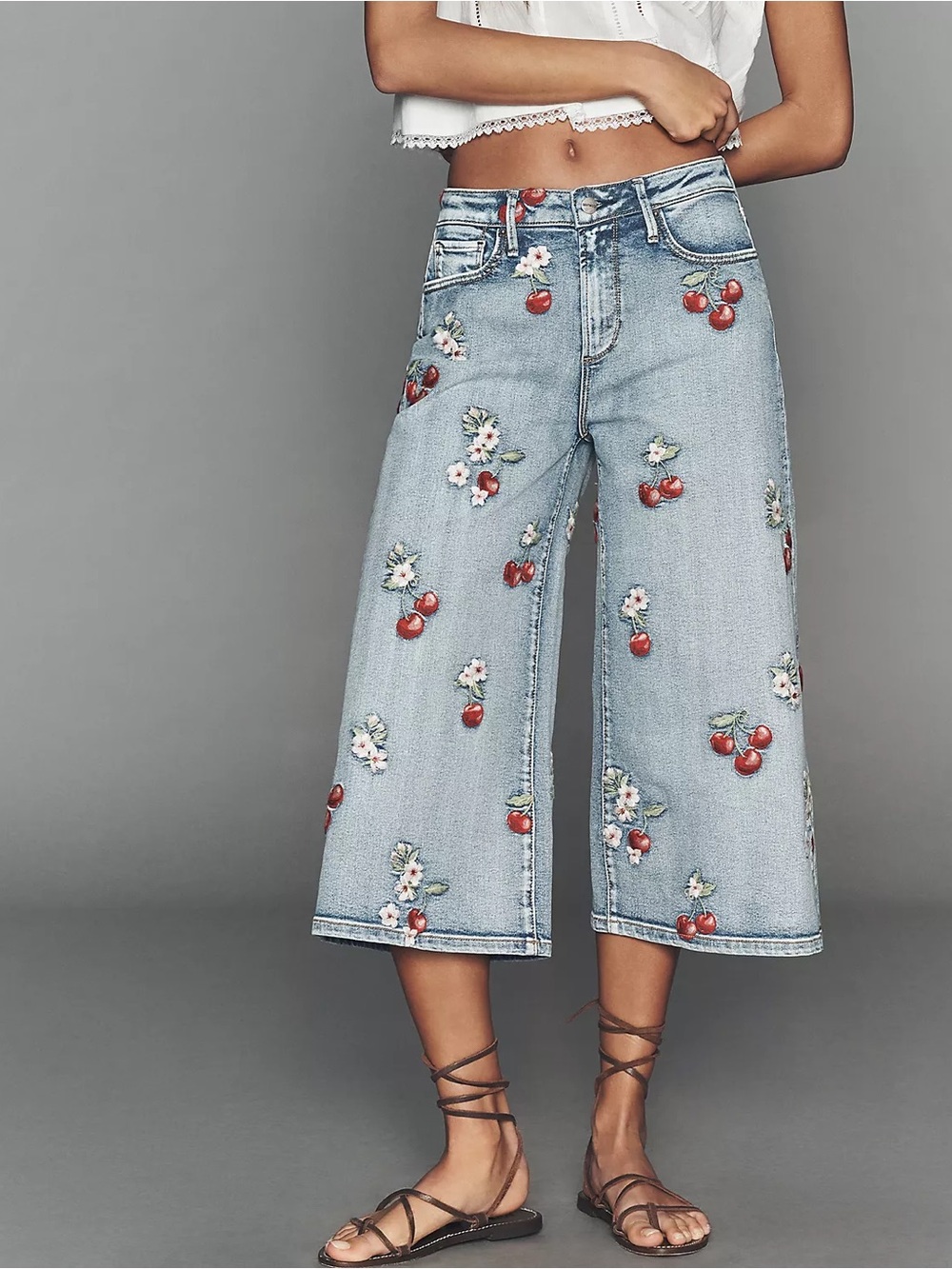 Free People Driftwood Cherry Embroidered Amie High-Rise Culotte Jeans NWT